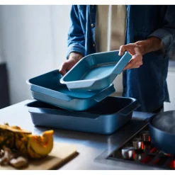 Joseph Joseph  Nest™ Oven Non-Stick Small Roasting Tray - Blue