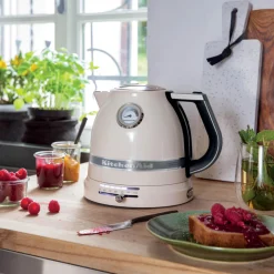 KitchenAid Artisan 5KEK1522BAC 1.5 Litre Kettle - Almond Cream