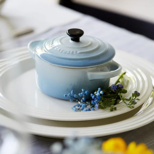 Le Creuset 27cm Stoneware Dinner Plate - Cotton