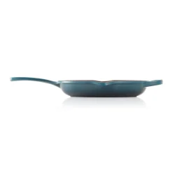 Le Creuset Signature Cast Iron 23cm Round Skillet - Deep Teal