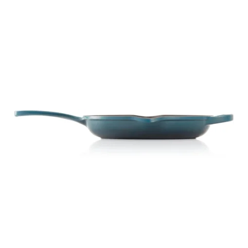 Le Creuset Signature Cast Iron 23cm Round Skillet - Deep Teal