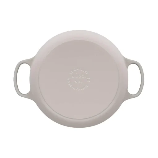 Le Creuset Signature Cast Iron 26cm Round Casserole - Meringue