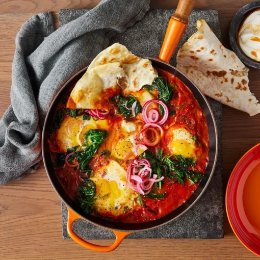 Le Creuset Signature Cast Iron 26cm Frying Pan - Volcanic