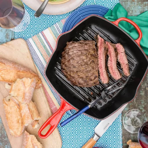 Le Creuset Signature Cast Iron 26cm Square Grillit - Cerise