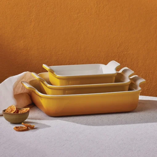 Le Creuset Stoneware Heritage 19cm Rectangular Deep  Dish - Nectar