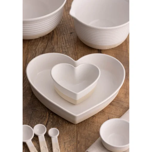 Mason Cash Stoneware Rustic Charm 28cm Heart Baker
