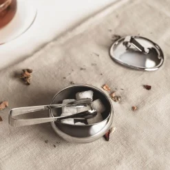 Robert Welch Drift 18 | 10 Mirror Polished Stainless Steel 150ml Sugar Pot with Lid