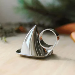 Robert Welch Vale 18 | 10 Mirror Polished Stainless Steel Candle Snuffer