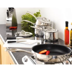 Stellar 7000 Non-Stick Saute Pan With Lid - 28cm